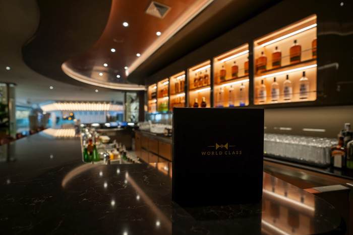 Celebrity Cruises, Celebrity Beyond, World Class Bar 7 ©CEL.jpg